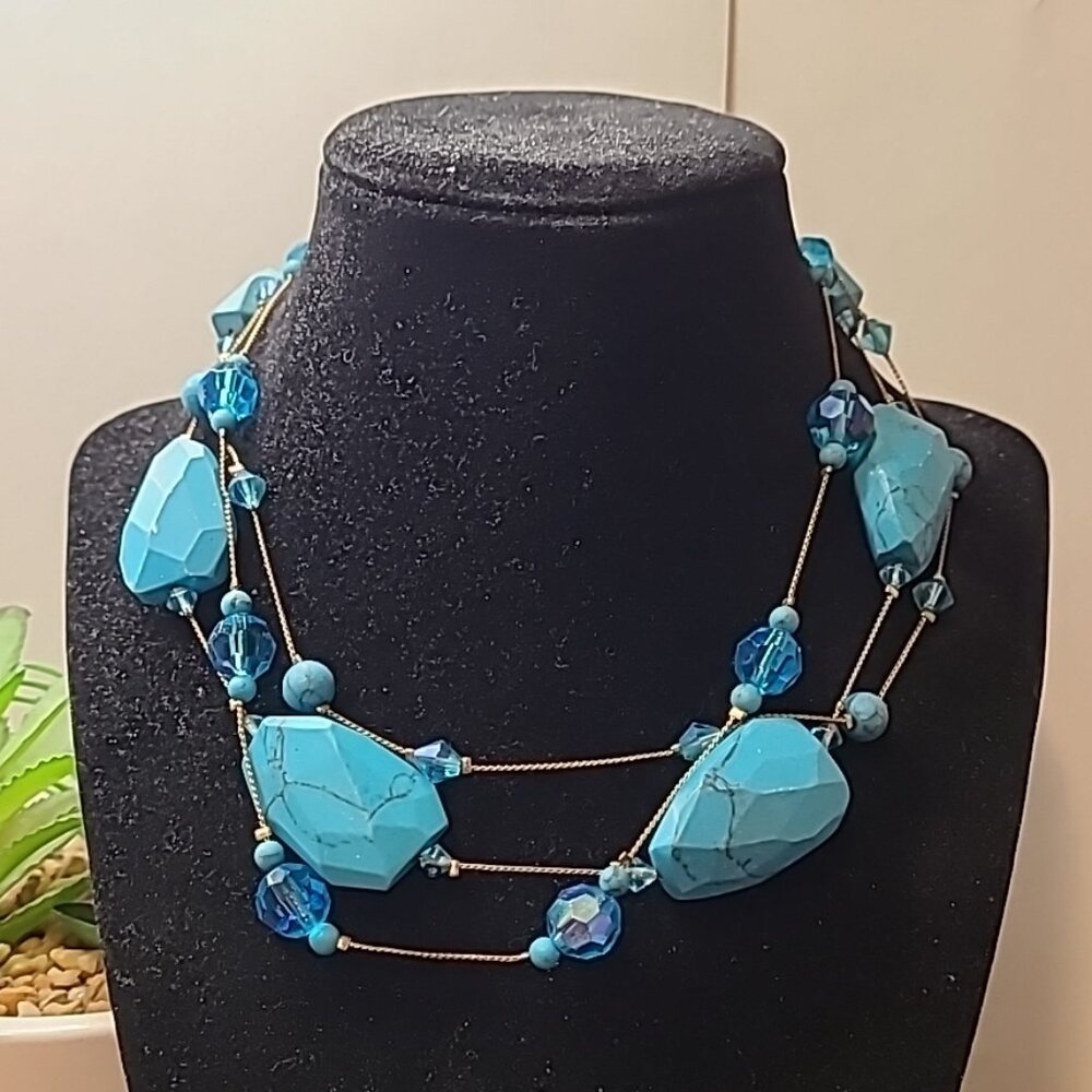 Unbranded Turquoise Color Beaded Bib Necklace Ladies Pre-Owned Vintage Boho